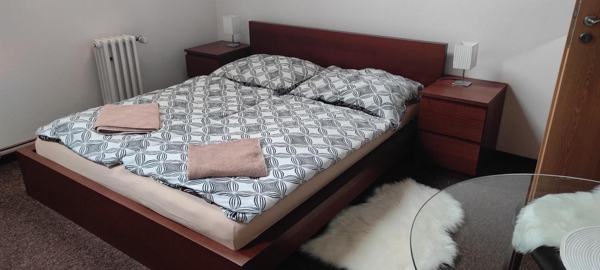 U Certa Hotel Čerčany Bagian luar foto