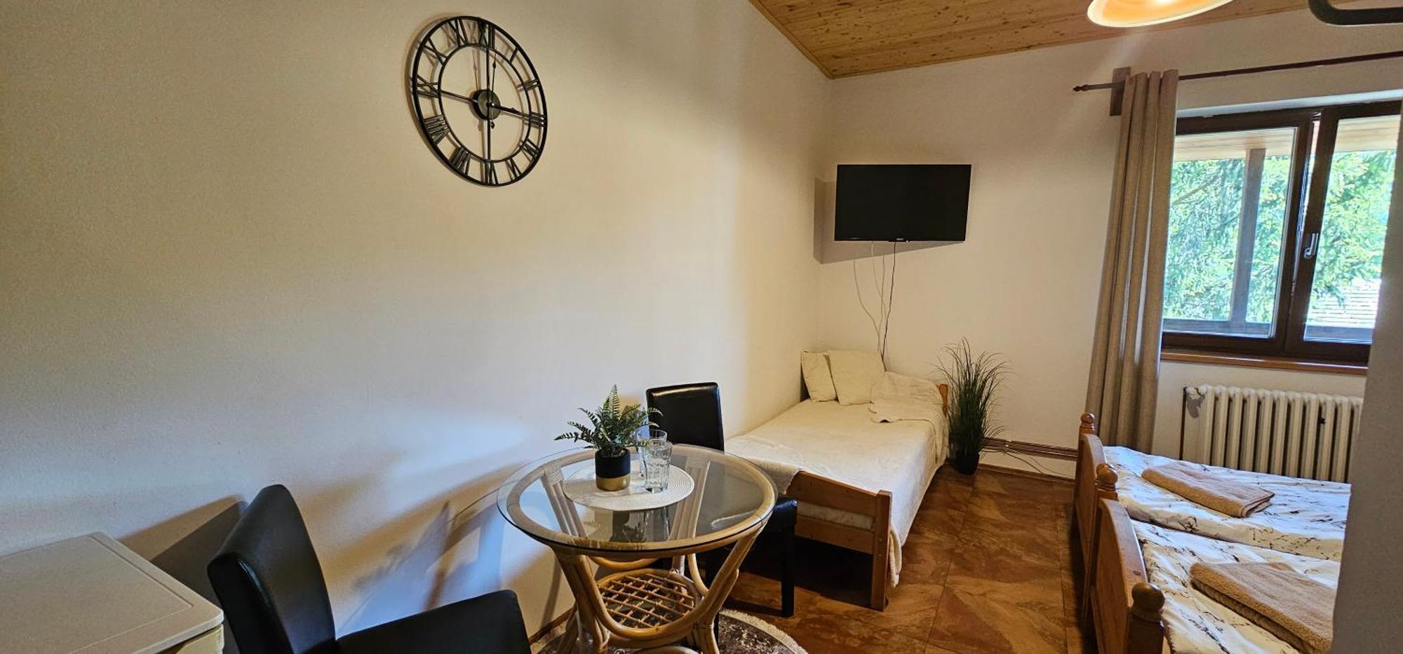 U Certa Hotel Čerčany Bagian luar foto